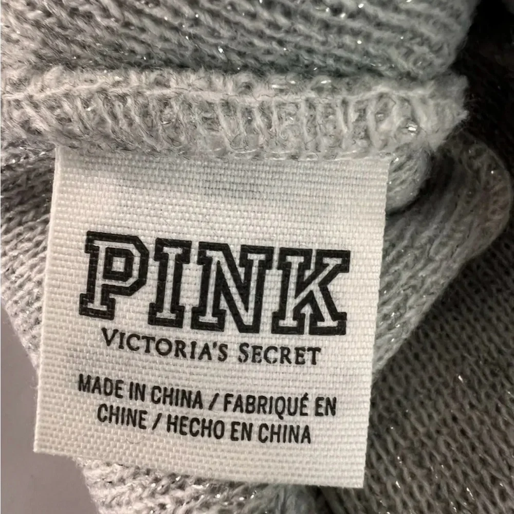 PINK Victoria's Secret Gray/Silver Knit Stocking‎ Hat Cap Beanie One Size